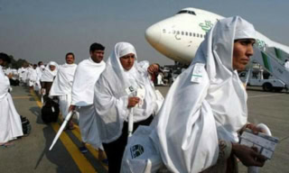Pakistan Pauses Pilgrim Flights Amid Rising Middle East Crisis