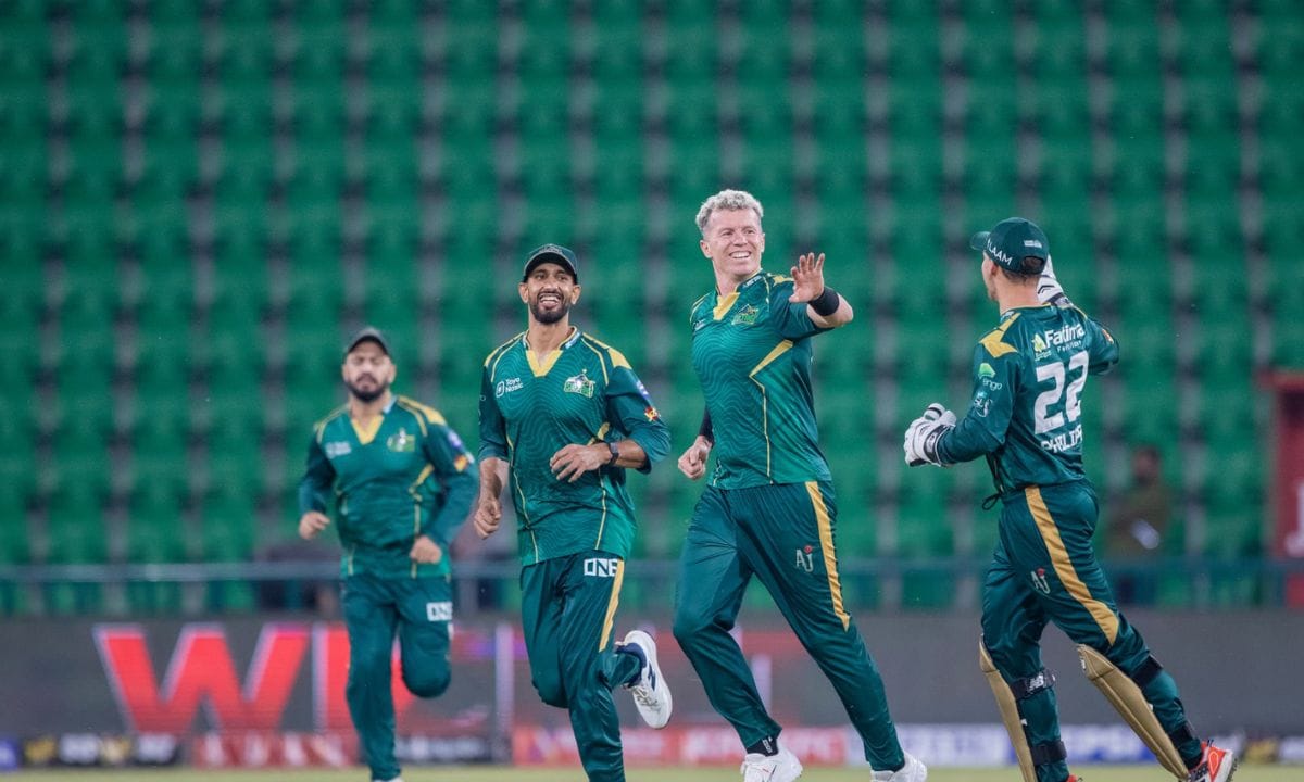 Peter Siddle Makes History in PSL Debut for Multan Sultans