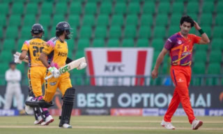 Psl 2026 Peshawar Zalmi Seal Dramatic Win In High Scoring Clash