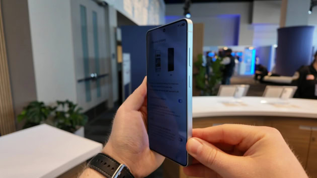 Samsung Privacy Displays