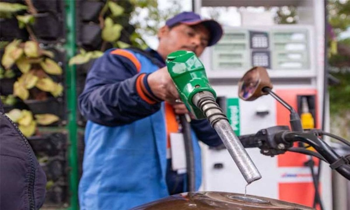 Govt Raises Petrol and Diesel Prices by Rs26.77