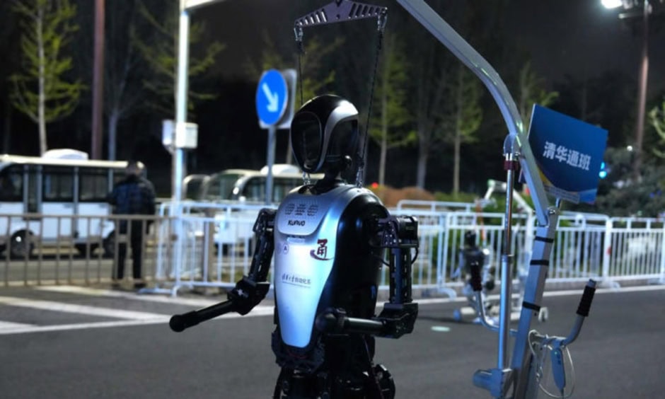 Meet The Robot That Walked Half The Earths Equator