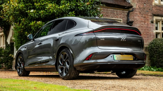 Mg Im6 Electric Suv Spotted In Pakistan Specs Launch Details