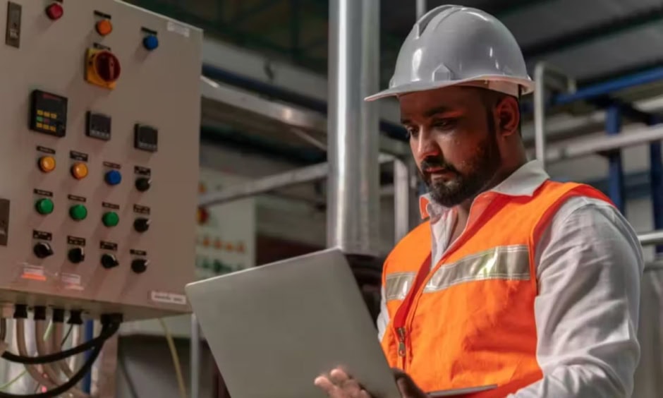 Pakistan To Privatise Three Power Firms And One Bank