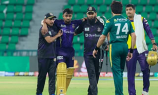 Quetta Gladiators Recevie Huge Blow As Key Batter Suffers Hamstring Injury