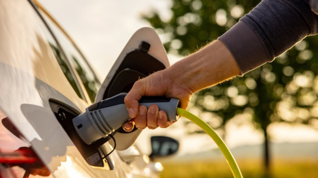 Ai Can Now Extend Ev Battery Life By 23