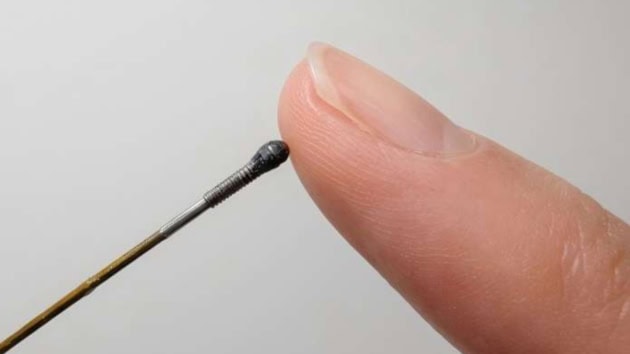 Chinese Researchers Create Grain Of Rice Sensor To Give Robots Human Touch