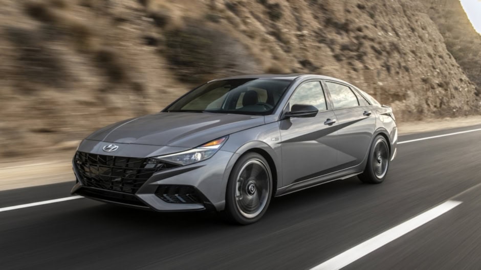 Hyundai Elantra 1 6 Special Edition Launching In Pakistan Expected Features Revealed