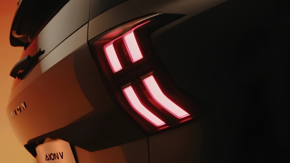 Lucky Motor Officially Launches Gac Aion Hyptec Evs In Pakistan Prices Details