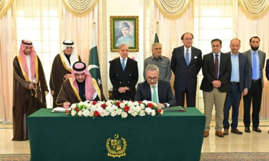 Pakistan Draws Final Tranche Of 1 2 Billion Saudi Oil Facility As Foreign Loans Surge