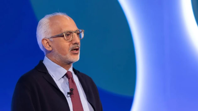 British Pakistani Founder Ilyas Khan Becomes Billionaire After Quantinuums 15b Ipo
