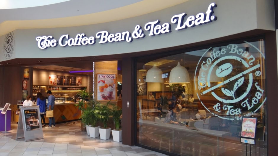 Cbtl Fined In Gujrat After Massive Billboard Collapse Damages 3 Cars