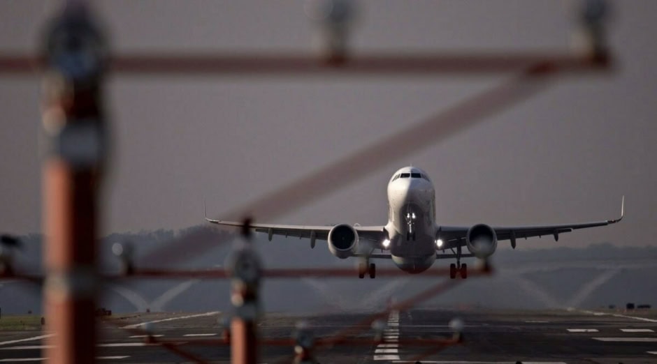 FED ends on Business Class International Air Travel