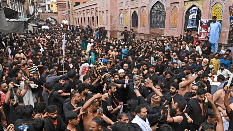 Kp Government Suspends Mobile Services For 9 10 Muharram