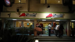 Yum Brands To Sell Pizza Hut For 2 7 Billion As Glp 1 Drugs Reshape Market