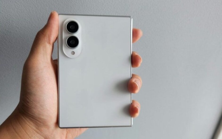 Samsung Galaxy Z Fold8 Design