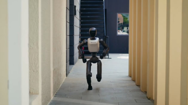 China Builds A Humanoid Robot With A Supercomputer In Its Head