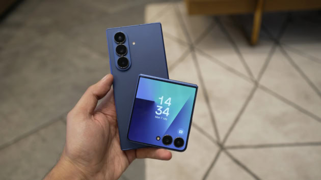Samsung's Galaxy Z Flip8