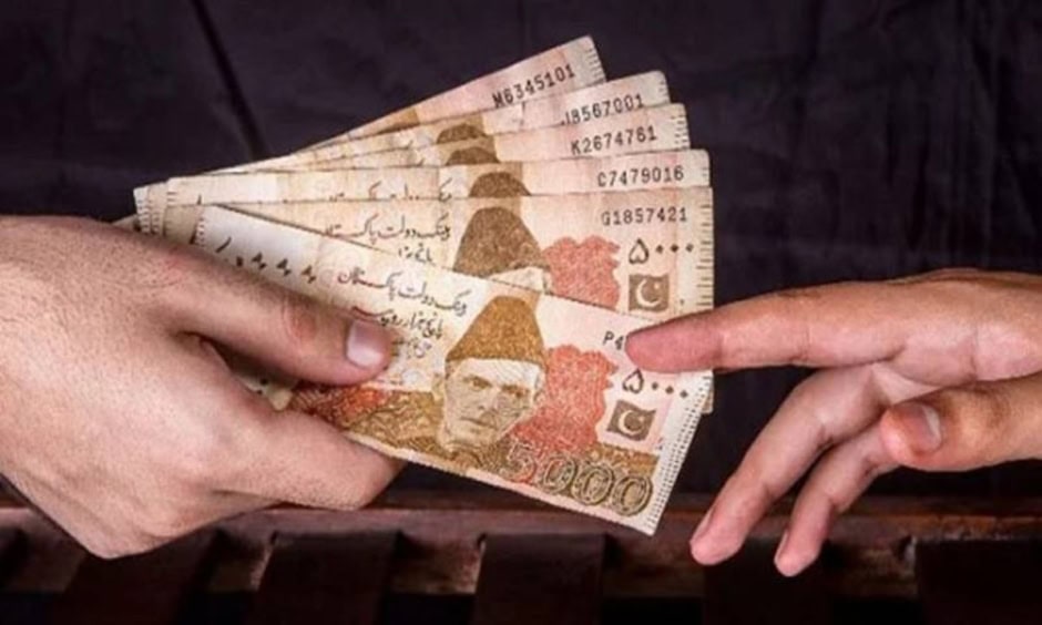 Fake Rs5000 Notes Circulating As Traders Urged To Verify Cash