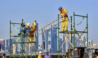Gulf War Slashes Pakistani Overseas Employment By Nearly Half
