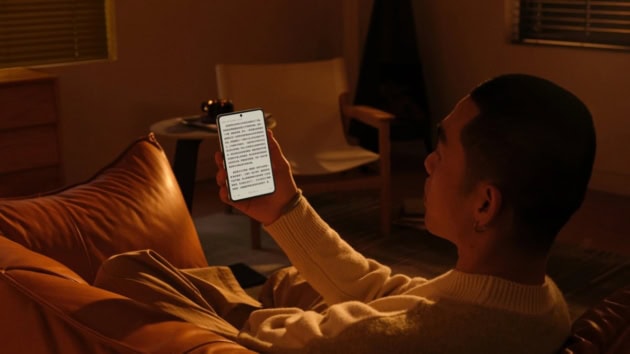Huawei’s Wide-Screen Phone