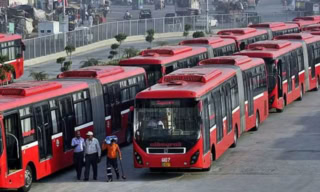 Lahore Metro Bus Shutdown Looms As Fuel Fund Crisis Deepens