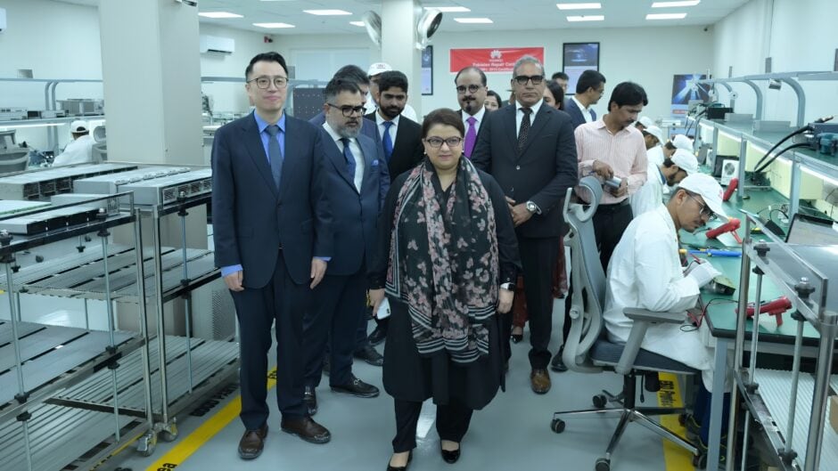 Govt Takes Step Toward Local Telecom Hardware Repairs With Huawei Centre
