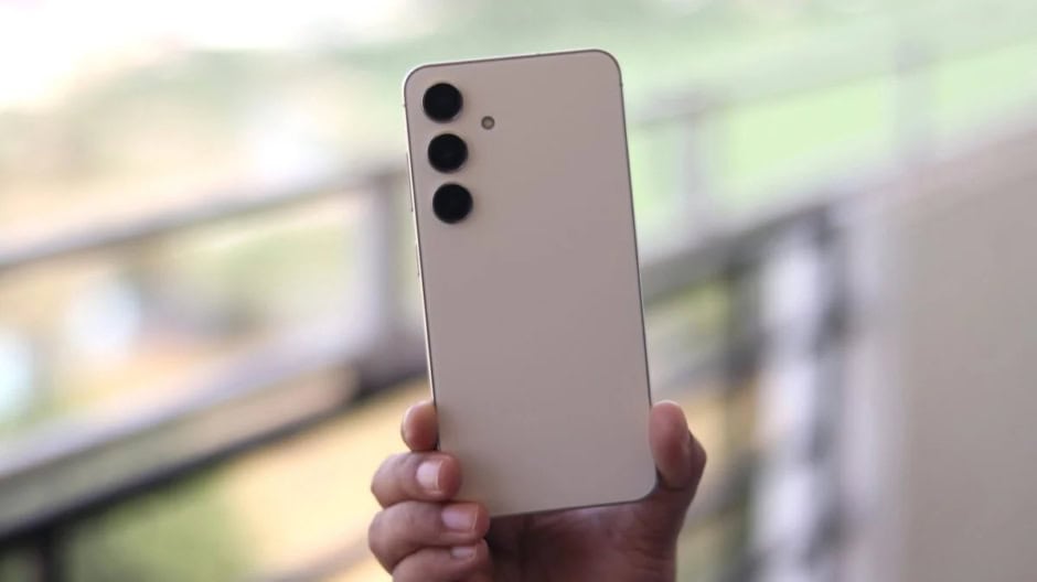 Galaxy S24 Series Gets One UI 9 Beta Update