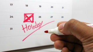 Pakistan Government Debunks Fake 3 Weekly Holidays Notification Circulating On Social Media