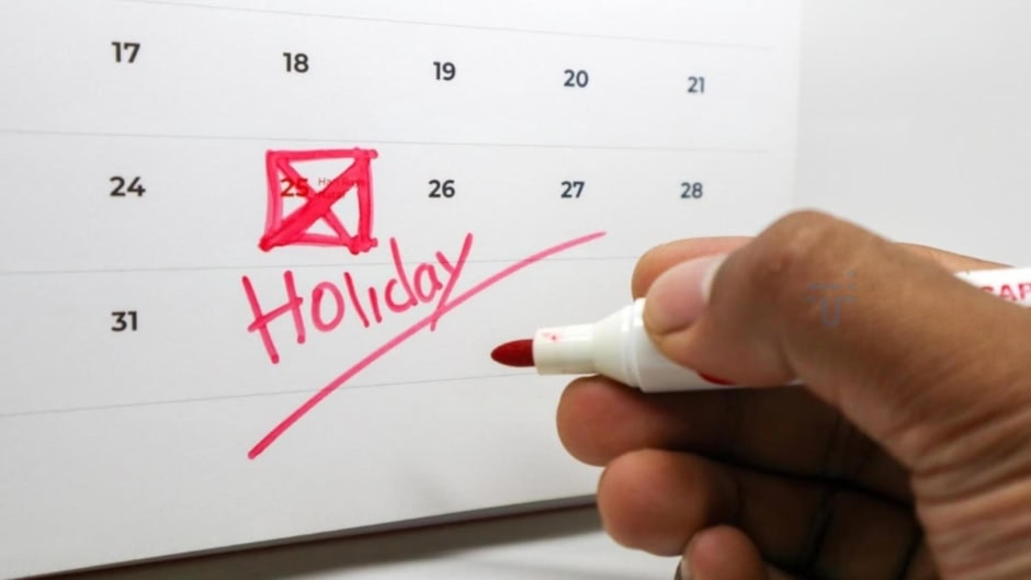 Pakistan Government Debunks Fake 3 Weekly Holidays Notification Circulating On Social Media