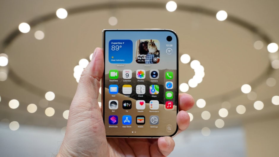 Apple iPhone Duo Pre-Orders