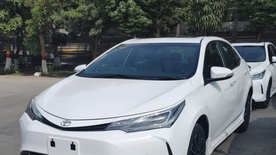 Toyota Corolla Altis Facelift Spotted In Pakistan With Cosmetic Updates Draws Mixed Reactions